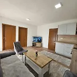 Visoko Luxury 게스트하우스 Biskupici