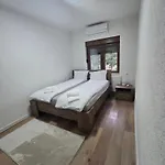 Visoko Luxury 게스트하우스 *