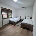 Visoko Luxury 게스트하우스
