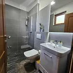 Visoko Luxury 게스트하우스